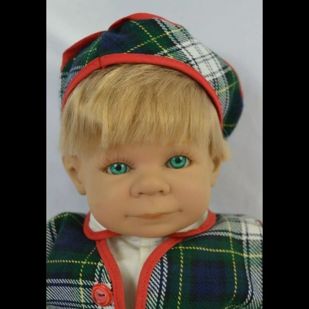 VINTAGE CARLOS GONZALEZ BOY DOLL GREEN PLAID OUTFI - Picture 3 of 8